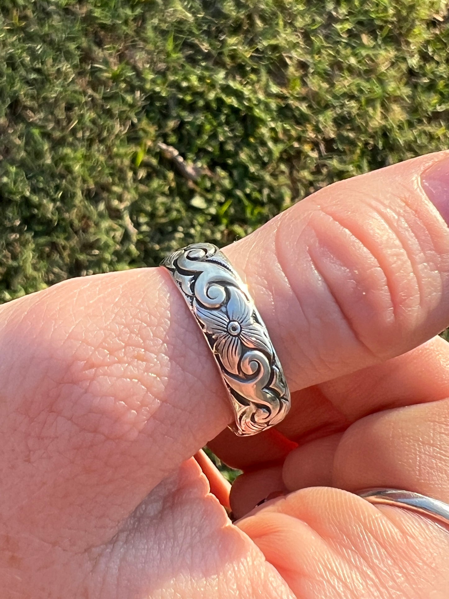 Detailed Sterling Silver Band
