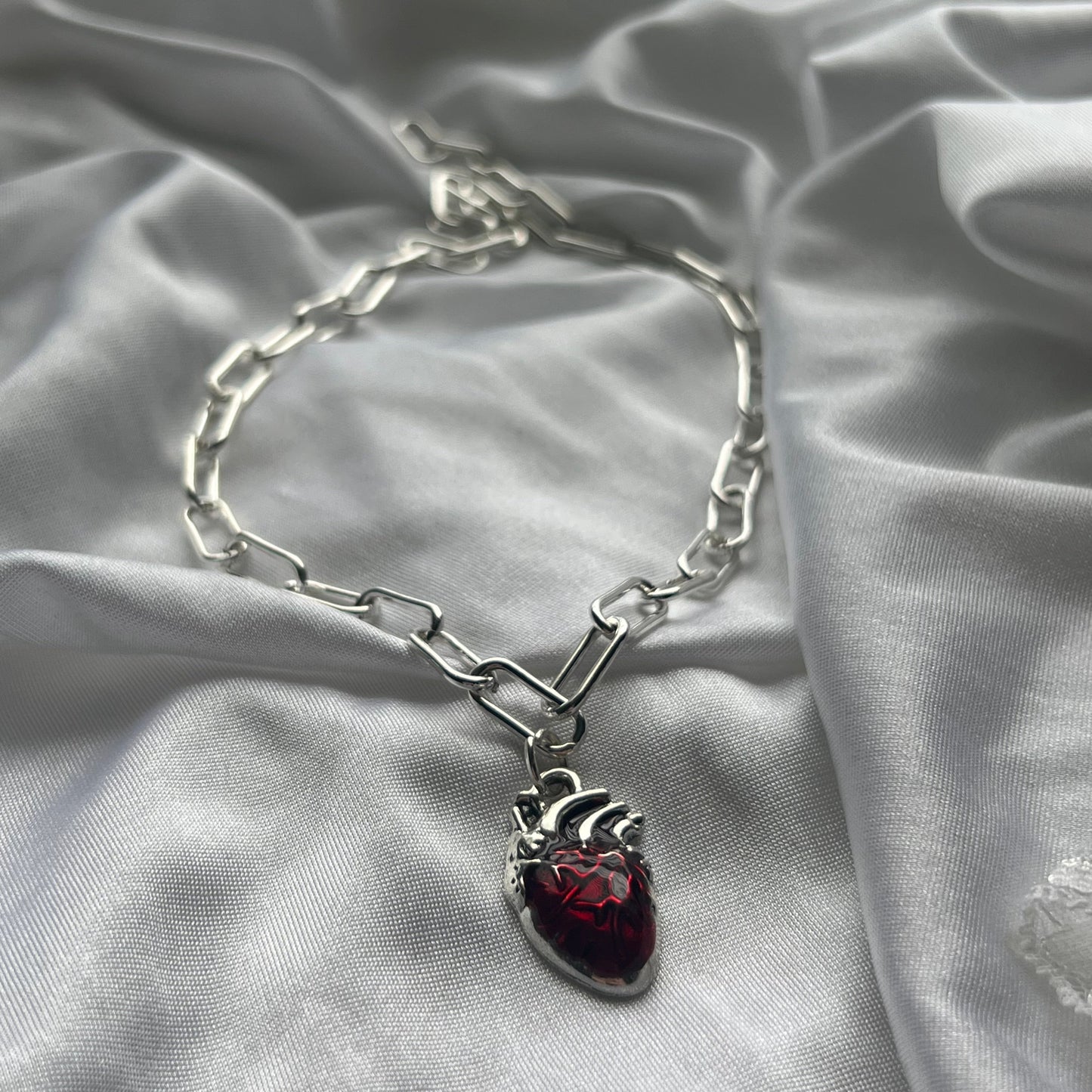 realistic heart necklace