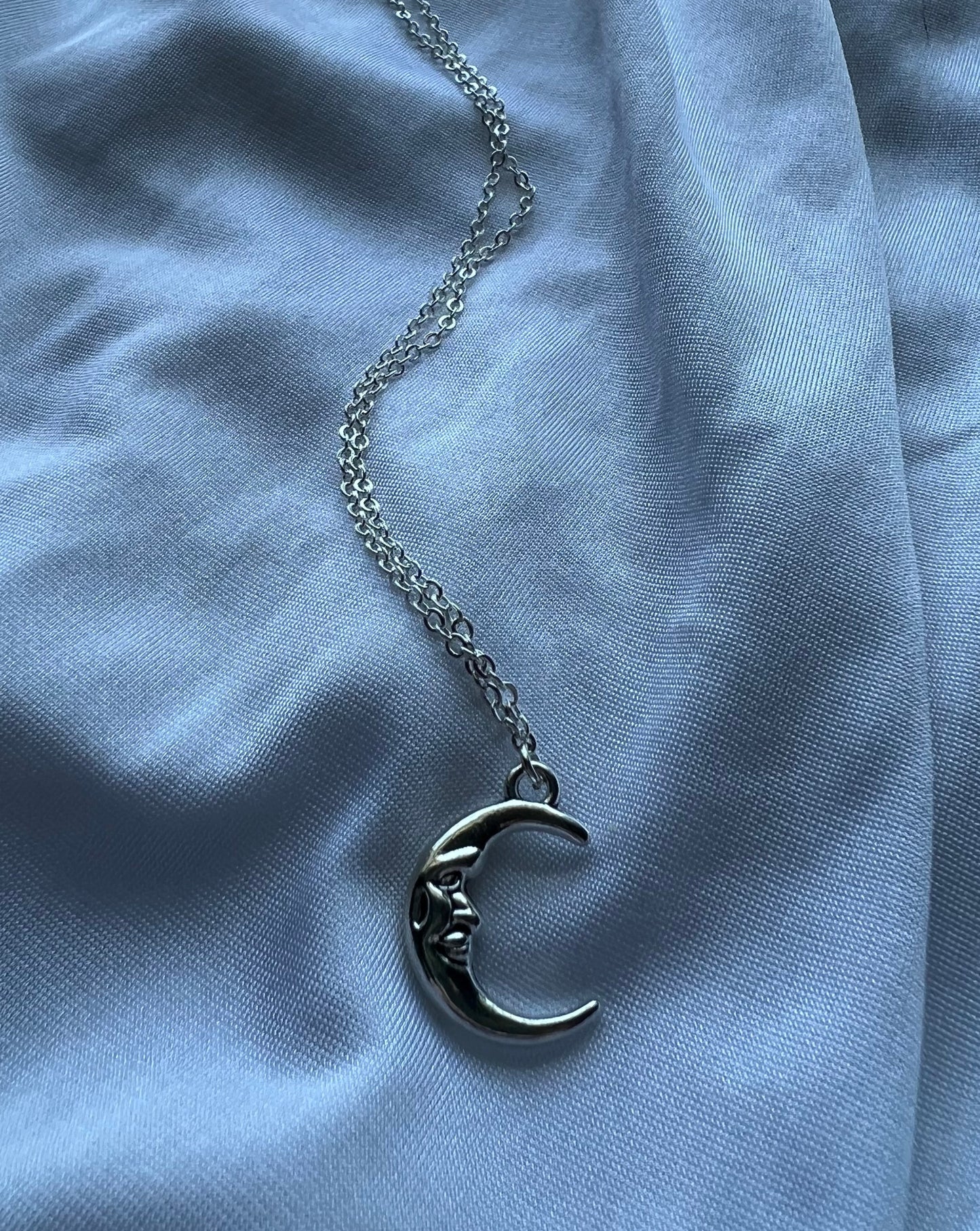 midnight necklace