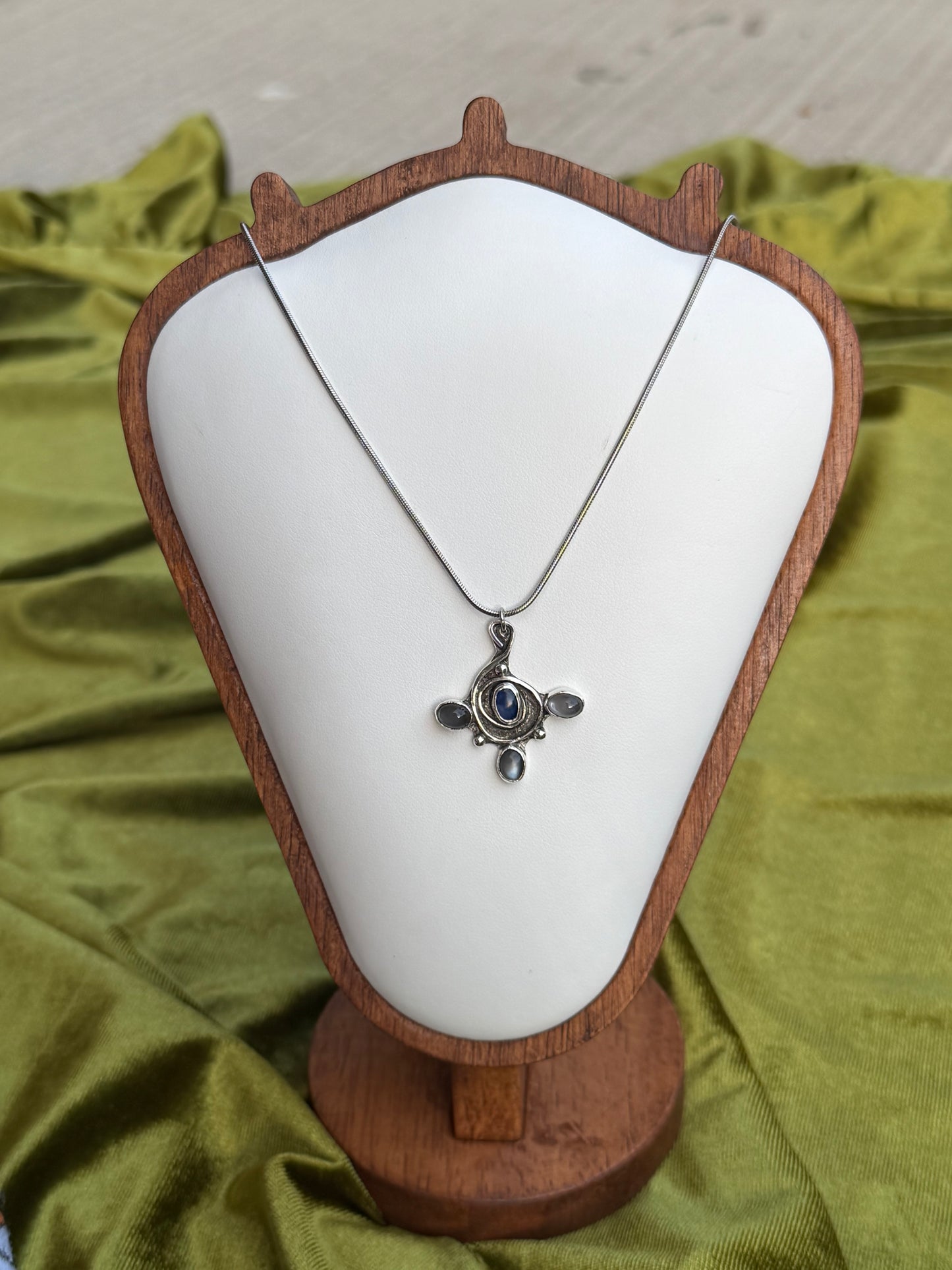 North Point Necklace