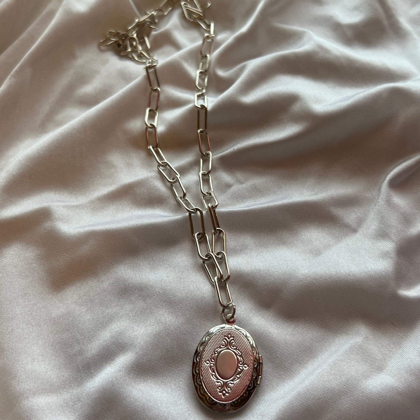locket necklace