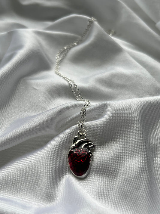 realistic heart necklace