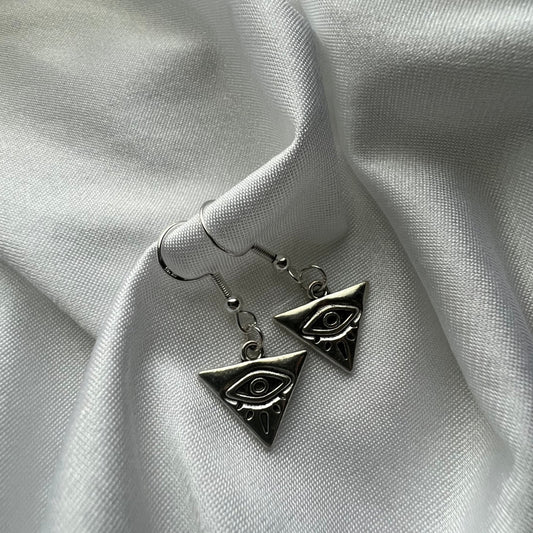 triangle eye earrings