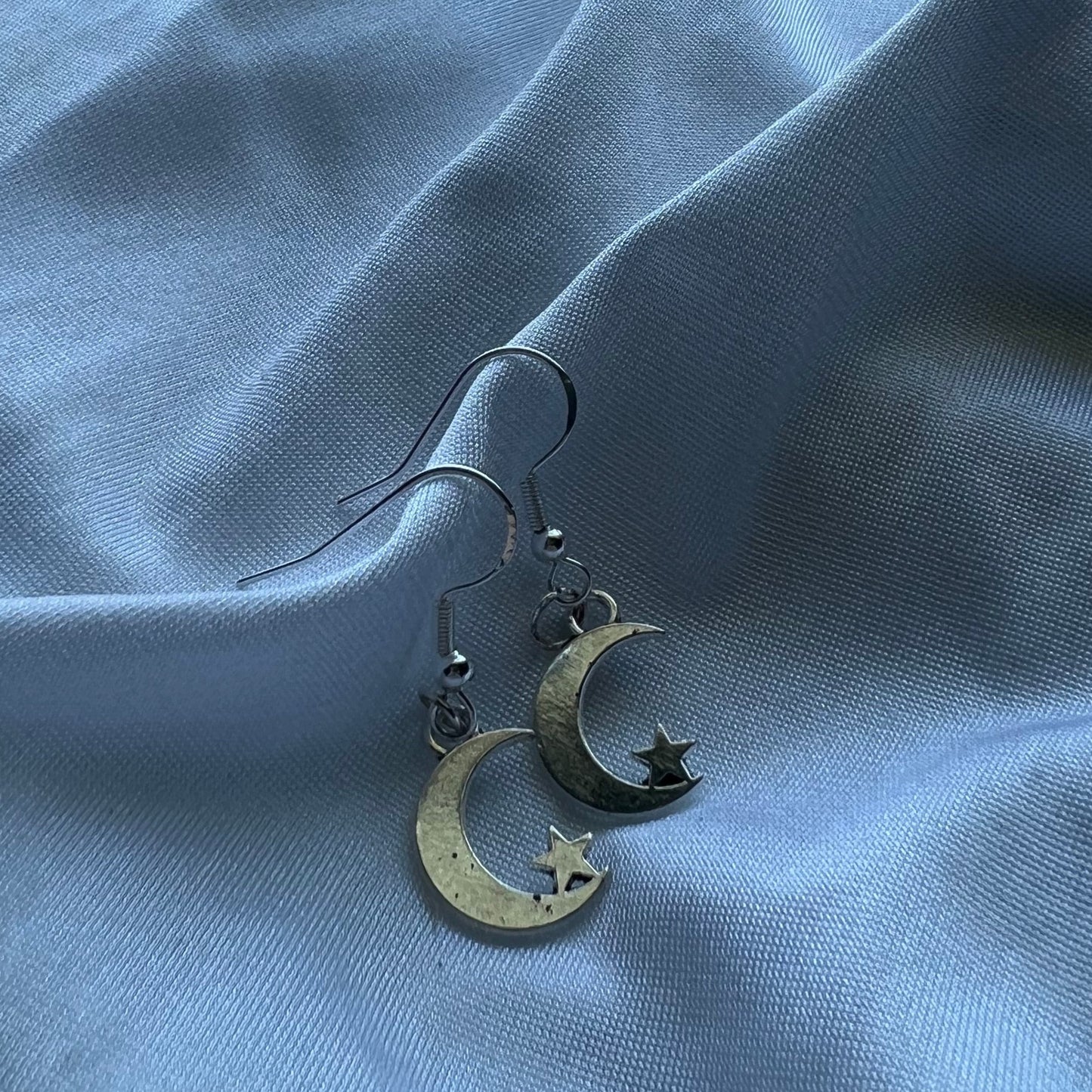 moon and star earrings