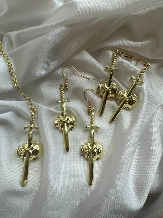 new gold skull sword necklace