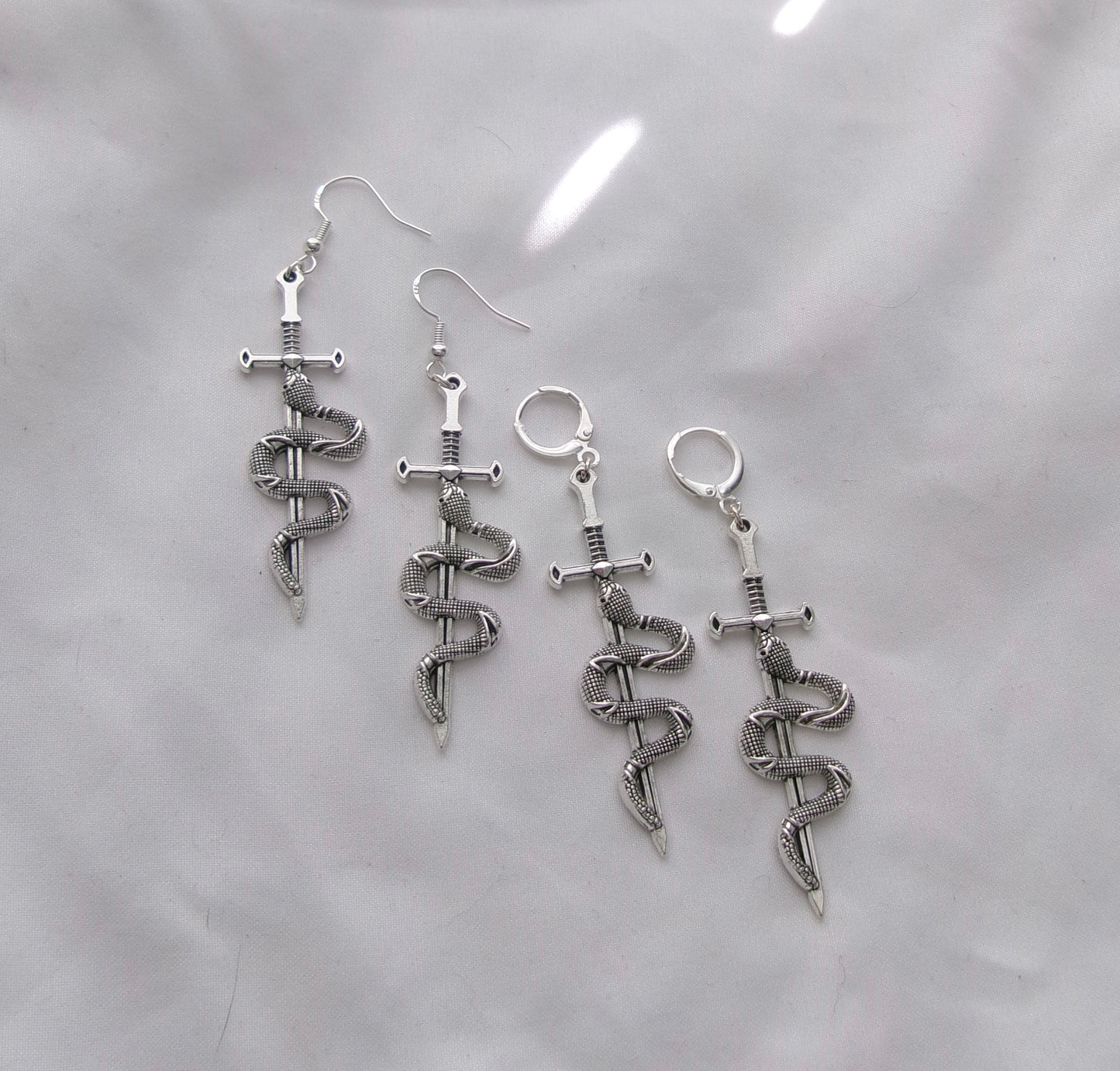 realistic heart necklace