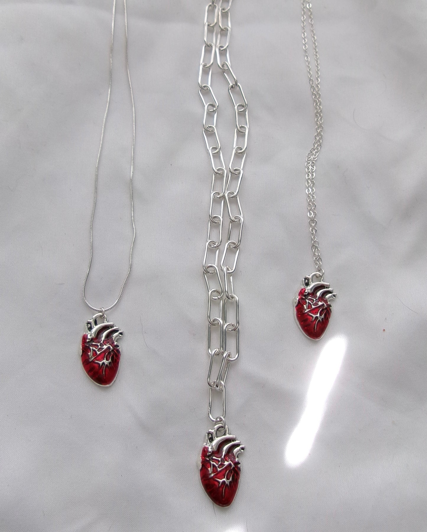realistic heart necklace